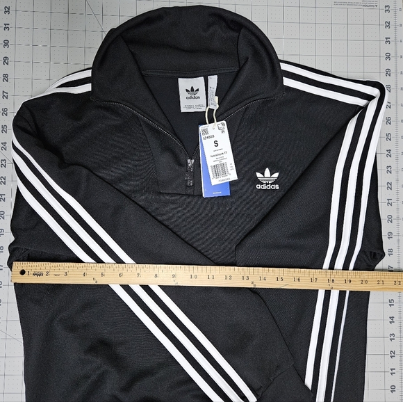 Adidas Adicolor Funnel Neck Track Top Pullover Black Qtr Zip Jacket Small NWT - Picture 16 of 16